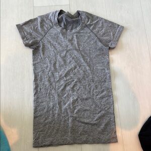 Lululemon Gray Shirt